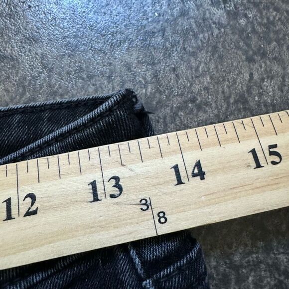 Old Navy Women’s Power Slim Straight Mid Rise Ripped Jeans Size 2 Distressed - Picture 8 of 12